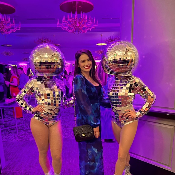 💖Like listing for live notification when I do silent shows or lives 💞💗🌸 - Picture 2 of 5